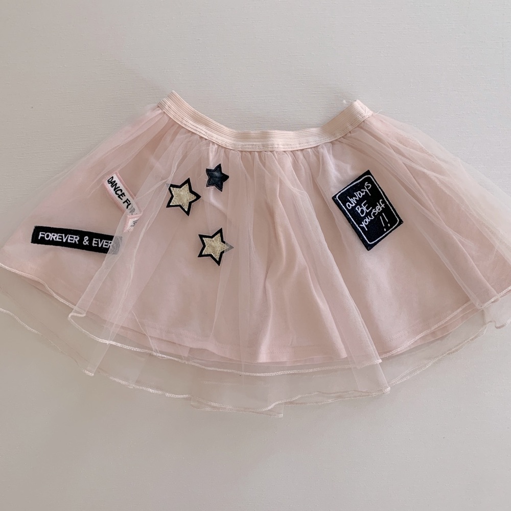 Zara girls tulle skirt (size 4)